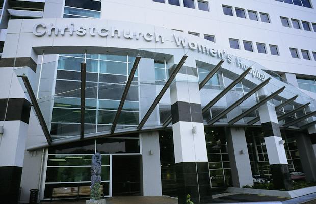 Street entrance of Christchurch Women's Hospital.