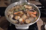 Yosenabe hot pot is delicious.
